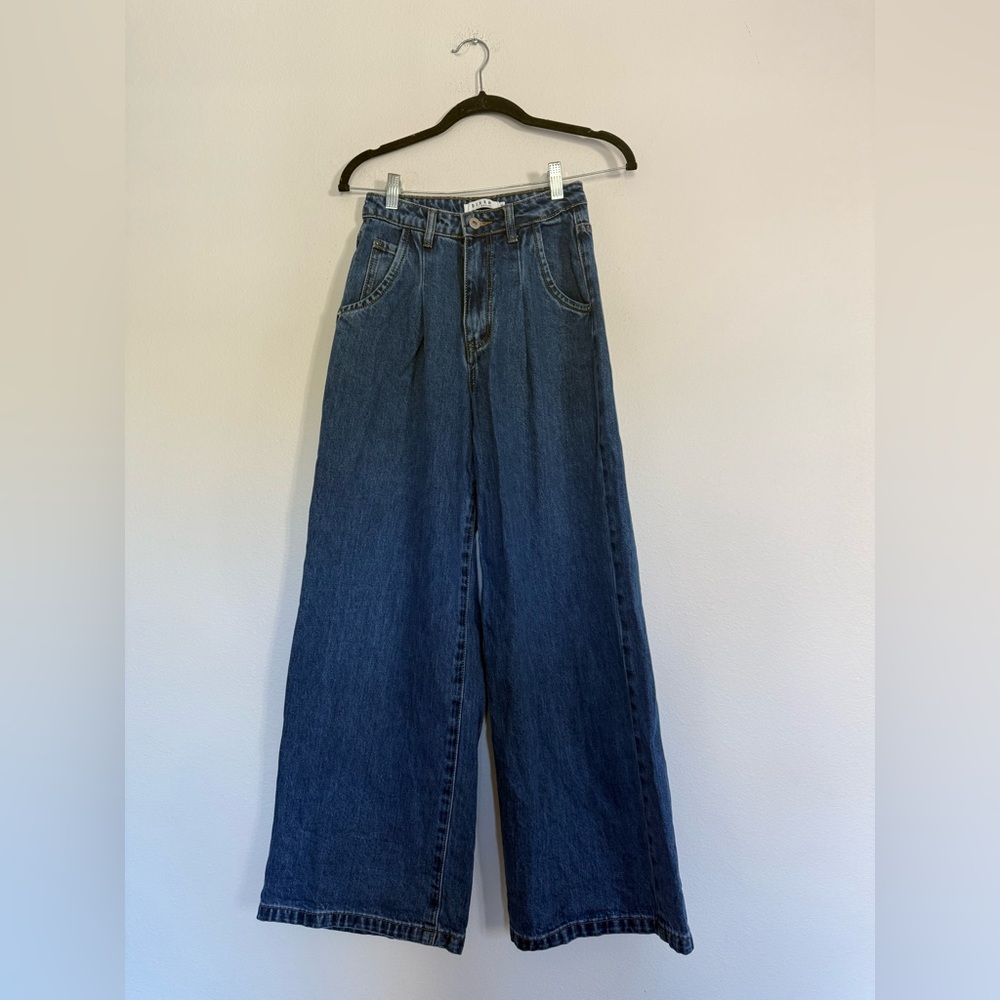 DISSH Blue wide leg Jeans